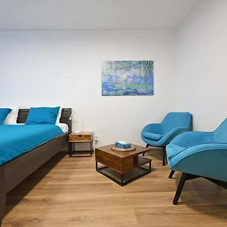 Azure Nest Apartment Brno Exterior photo